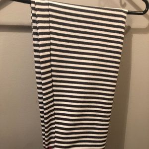 XOXO t length pencil skirt